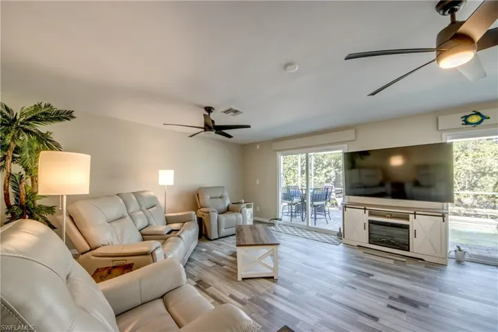 445 Donora Blvd, Fort Myers Beach, Florida 33931