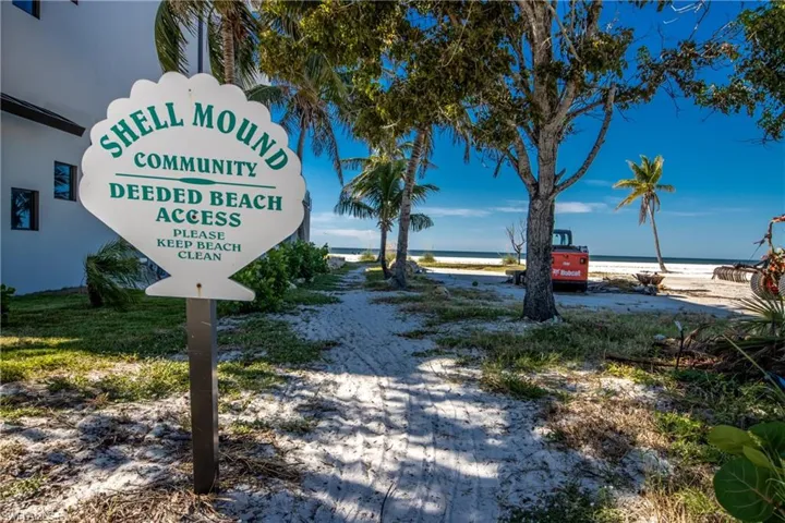445 Donora Blvd, Fort Myers Beach, Florida 33931