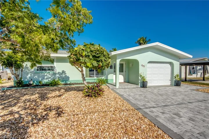 445 Donora Blvd, Fort Myers Beach, Florida 33931