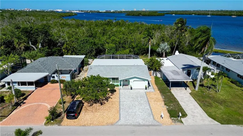 445 Donora Blvd, Fort Myers Beach, Florida 33931