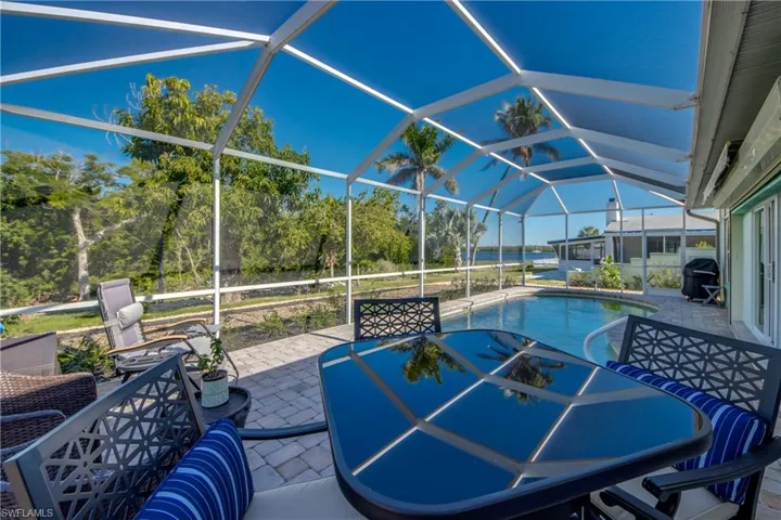 445 Donora Blvd, Fort Myers Beach, Florida 33931