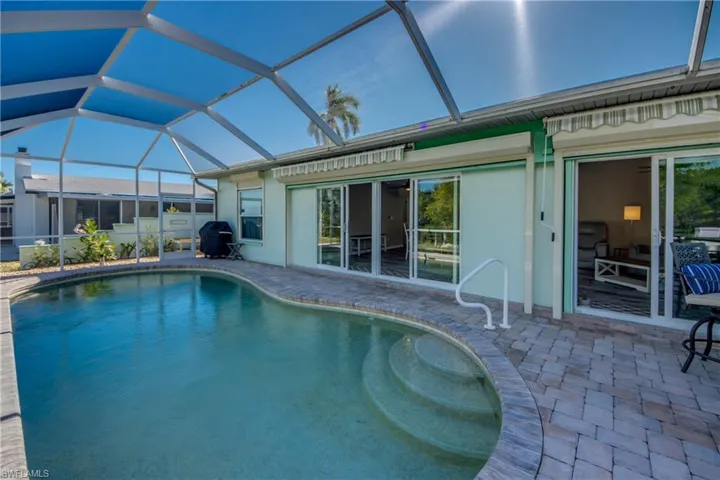 445 Donora Blvd, Fort Myers Beach, Florida 33931