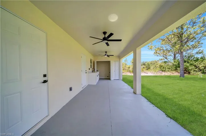 3104  43rd W ST, Lehigh Acres, FL 33971