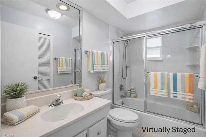 5964 Baker Ct, Fort Myers, Florida 33919