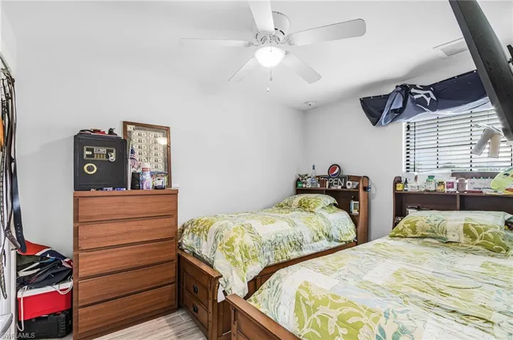 4176 Nw 39th Pl, Cape Coral, Florida 33993