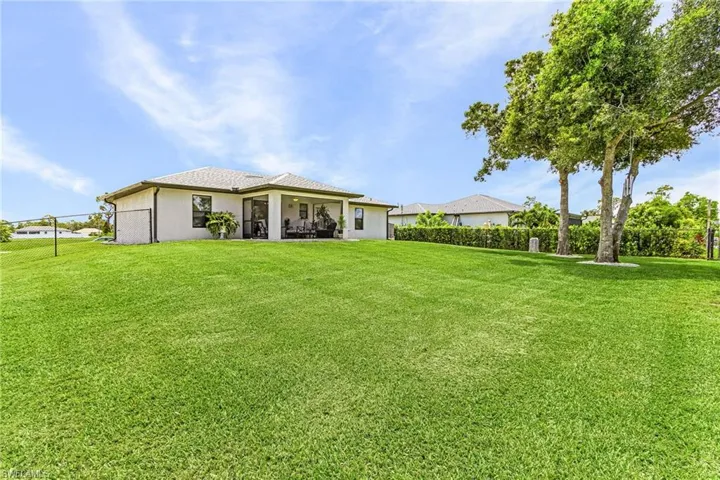 4176 Nw 39th Pl, Cape Coral, Florida 33993