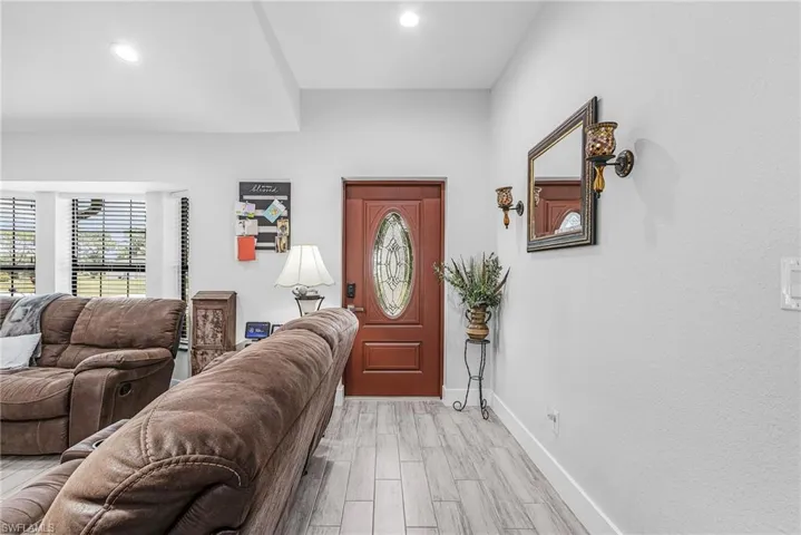 4176 Nw 39th Pl, Cape Coral, Florida 33993