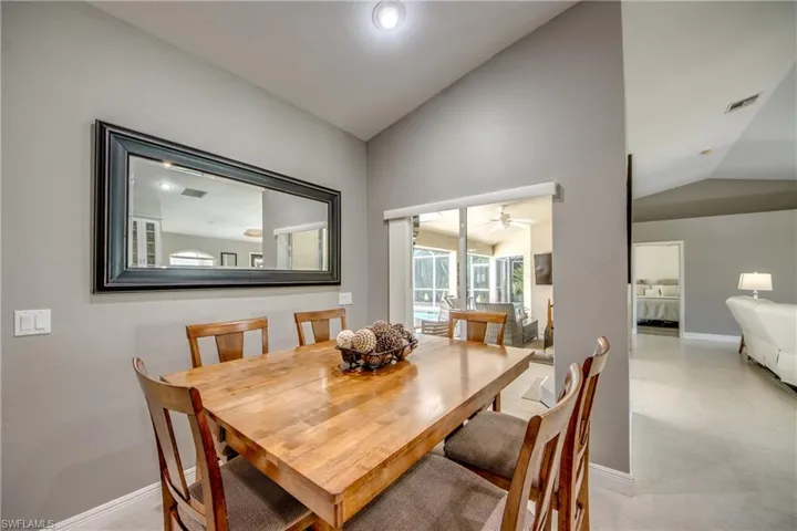 2301 Sw 28th Ln, Cape Coral, Florida 33914