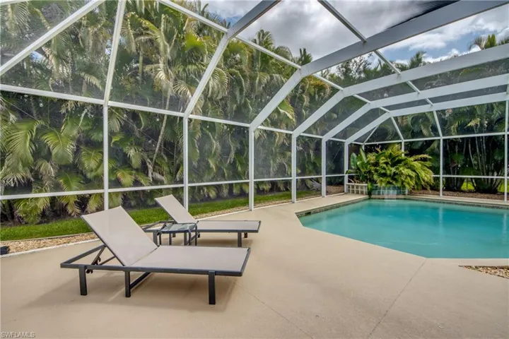 2301 Sw 28th Ln, Cape Coral, Florida 33914