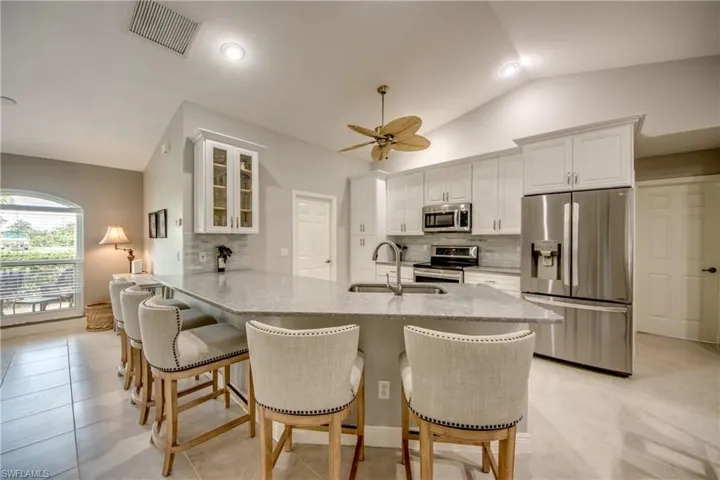 2301 Sw 28th Ln, Cape Coral, Florida 33914