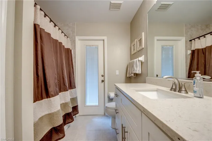 2301 Sw 28th Ln, Cape Coral, Florida 33914