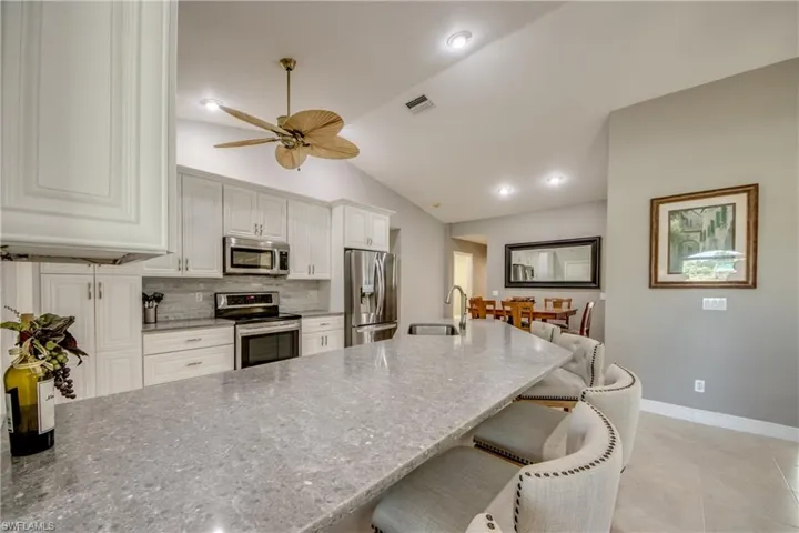 2301 Sw 28th Ln, Cape Coral, Florida 33914