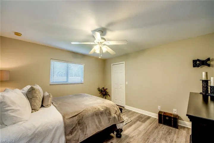 2301 Sw 28th Ln, Cape Coral, Florida 33914