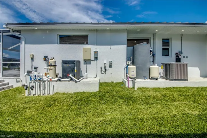 3316 Nw 6th St, Cape Coral, Florida 33993