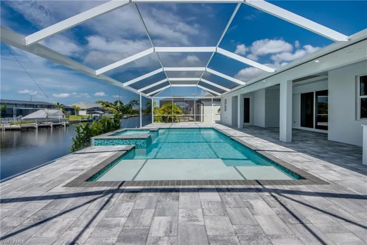 3316 Nw 6th St, Cape Coral, Florida 33993