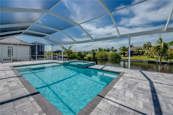 3316 Nw 6th St, Cape Coral, Florida 33993