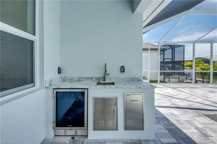 3316 Nw 6th St, Cape Coral, Florida 33993