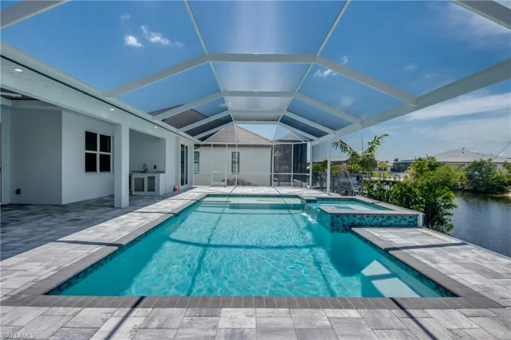 3316 Nw 6th St, Cape Coral, Florida 33993