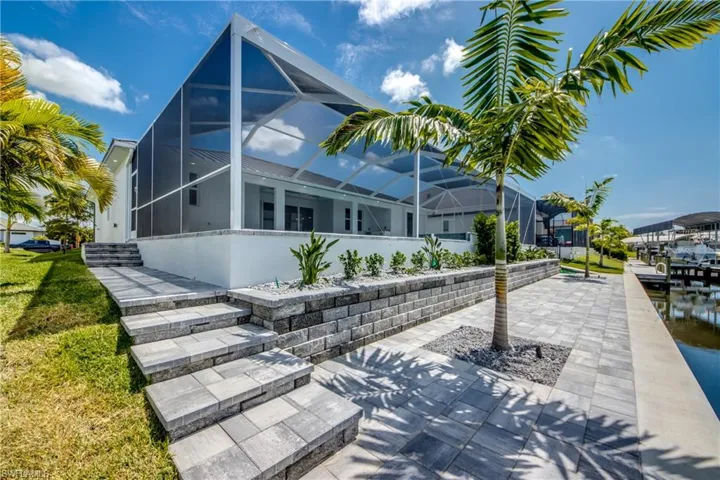 3316 Nw 6th St, Cape Coral, Florida 33993