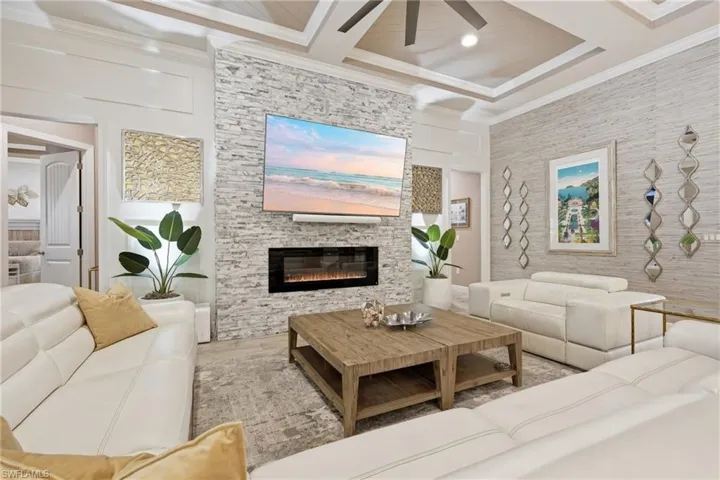 8961 Bahama Swallow Way, Naples, Florida 34120