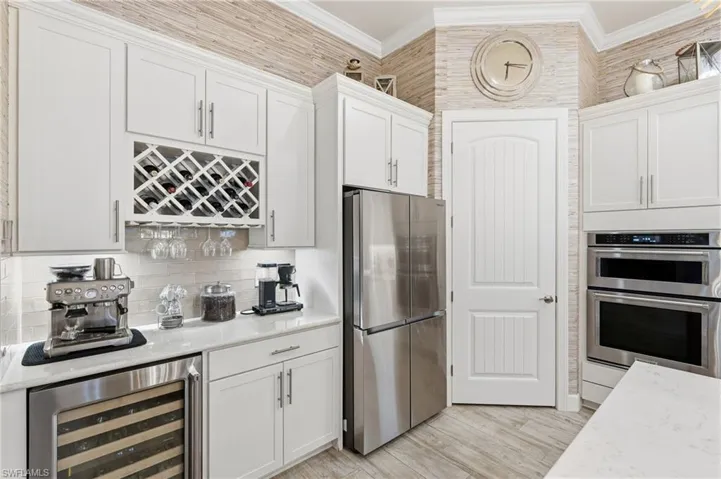 8961 Bahama Swallow Way, Naples, Florida 34120