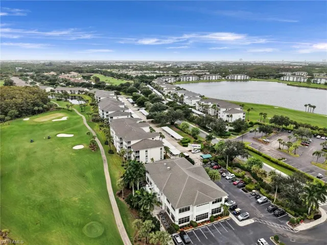 10449 Washingtonia Palm Way 3221, Fort Myers, Florida 33966