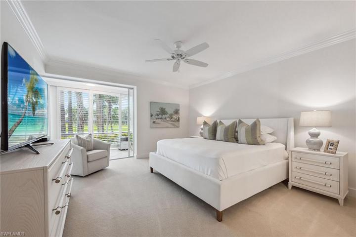 782 Eagle Creek DR # 101, NAPLES FL 34113