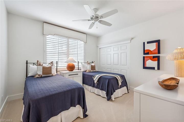 782 Eagle Creek DR # 101, NAPLES FL 34113