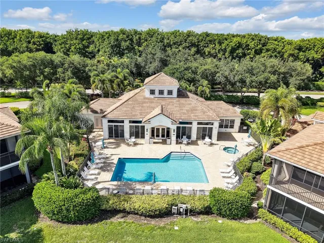 4758 Stratford Ct 1302, Naples, Florida 34105