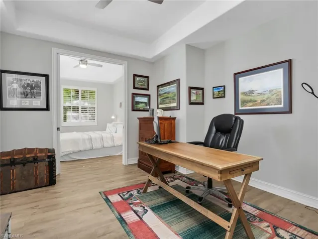 4758 Stratford Ct 1302, Naples, Florida 34105