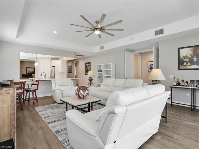 Plenty of space for relaxing or entertaining
