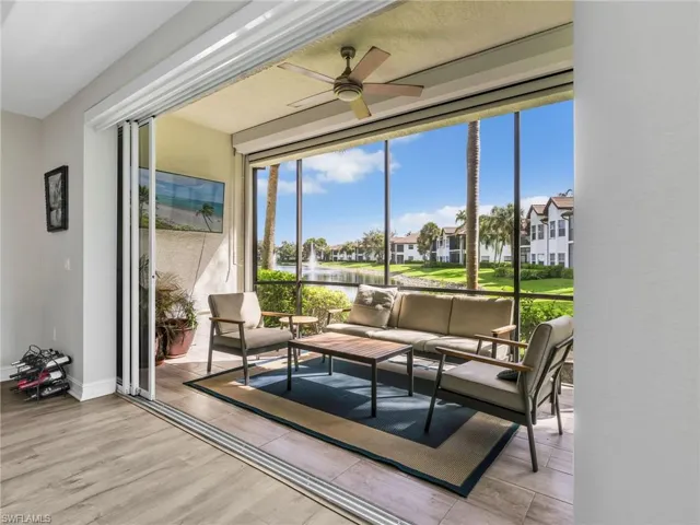 4758 Stratford Ct 1302, Naples, Florida 34105