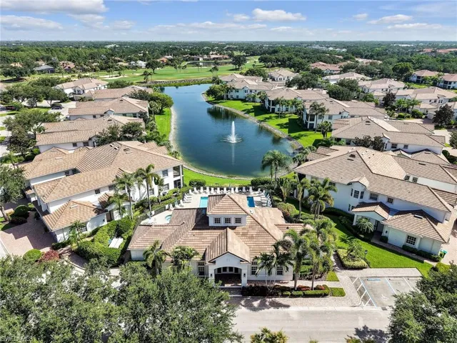 4758 Stratford Ct 1302, Naples, Florida 34105
