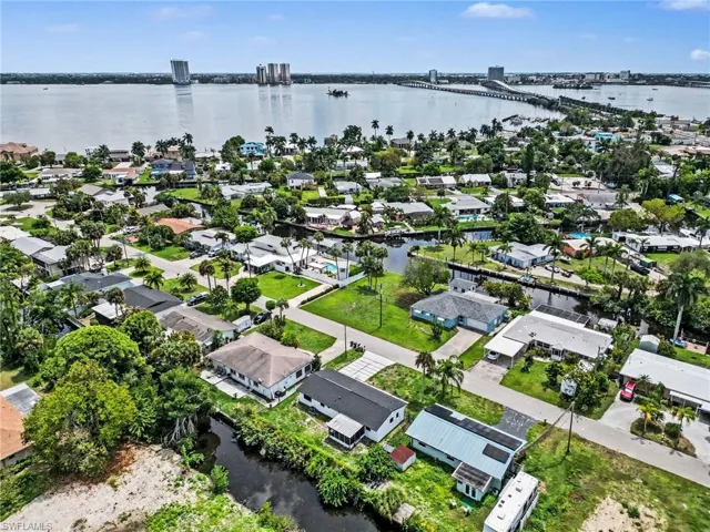 73 Cardinal Dr, North Fort Myers, Florida 33917