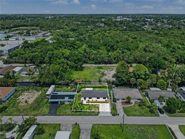 73 Cardinal Dr, North Fort Myers, Florida 33917