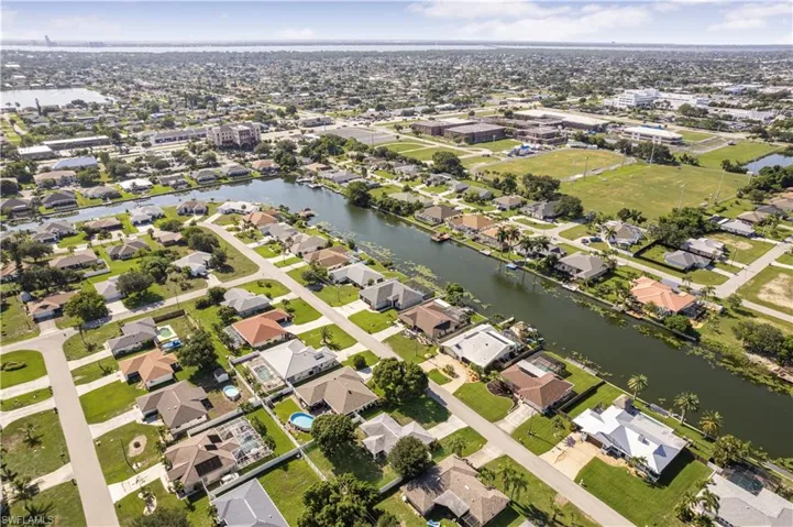 1401 Se 3rd St, Cape Coral, Florida 33990