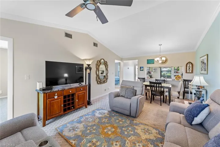 9290  Lake Park  DR, Fort Myers, FL 33919