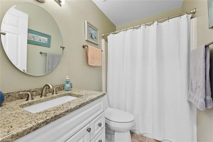 9290  Lake Park  DR, Fort Myers, FL 33919