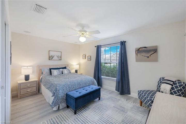 8437 Indian Wells WAY, NAPLES FL 34113