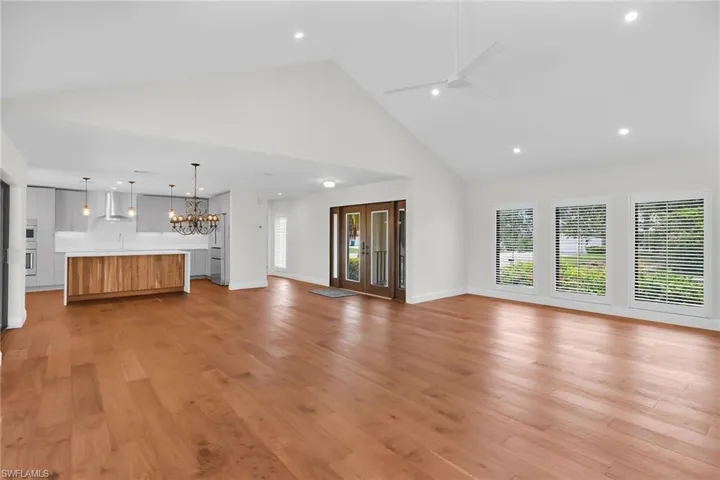 190 Dan River Ct, Marco Island, Florida 34145