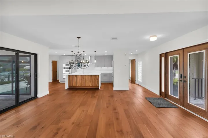190 Dan River Ct, Marco Island, Florida 34145