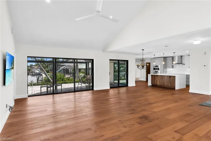 190 Dan River Ct, Marco Island, Florida 34145