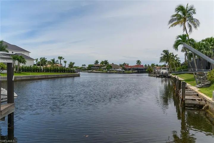 190 Dan River Ct, Marco Island, Florida 34145