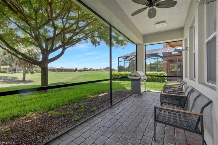 1711 Sarazen Pl, Naples, Florida 34120