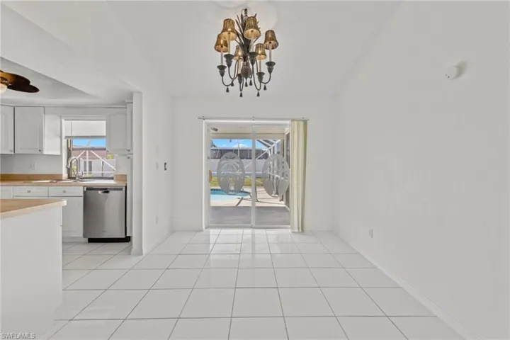 1944 Country Club Blvd, Cape Coral, Florida 33990