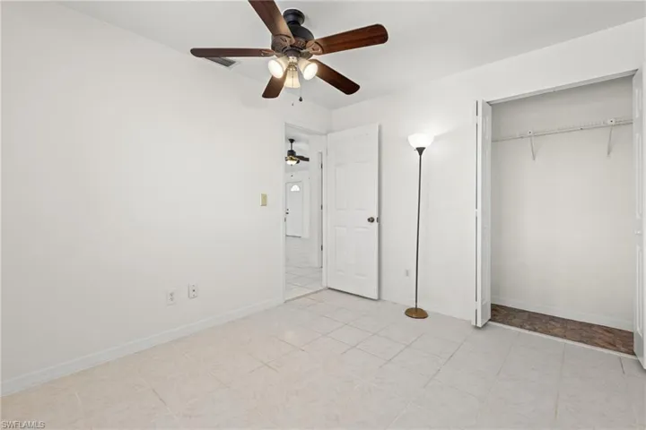 1944 Country Club Blvd, Cape Coral, Florida 33990