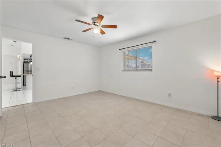 1944 Country Club Blvd, Cape Coral, Florida 33990