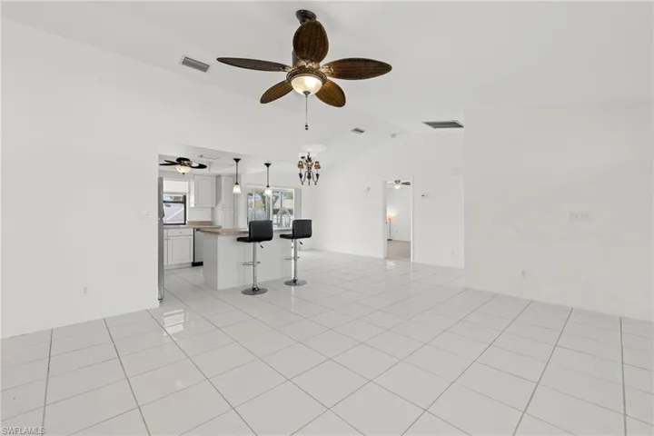1944 Country Club Blvd, Cape Coral, Florida 33990