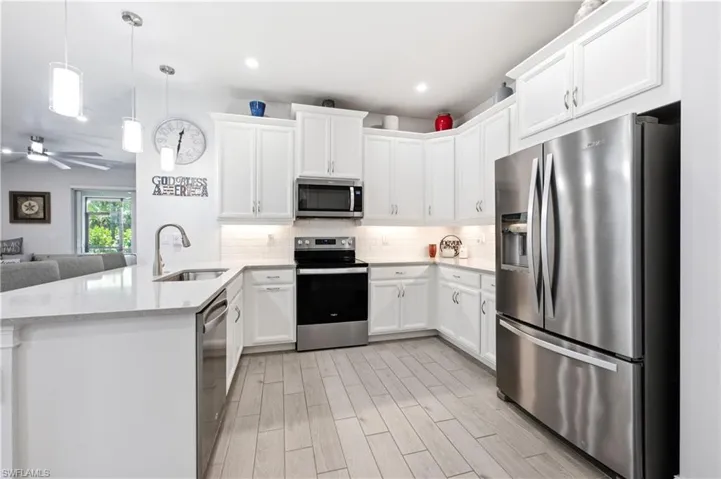 998 Enbrook Loop, Naples, Florida 34114