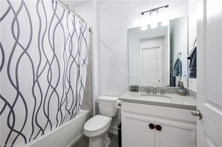 998 Enbrook Loop, Naples, Florida 34114